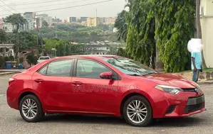 Toyota Corolla 2014 Red