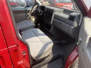 Volkswagen Transporter 2005 Red