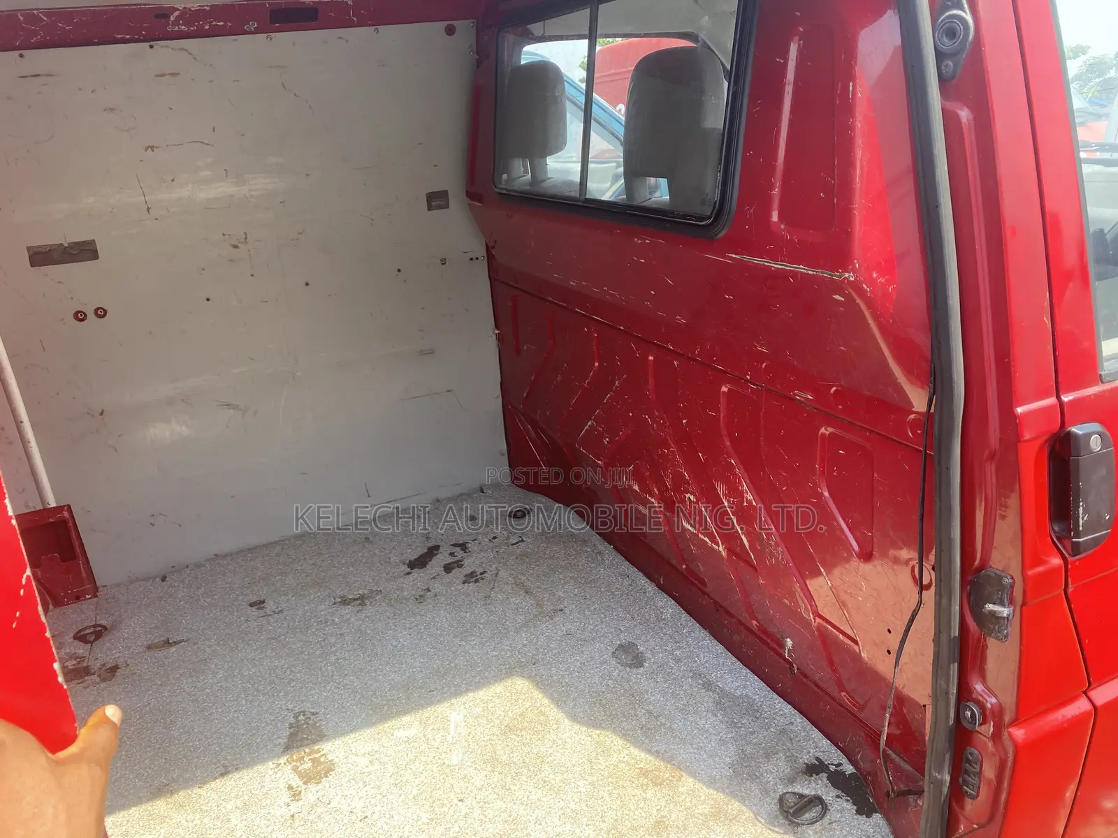 Volkswagen Transporter 2005 Red