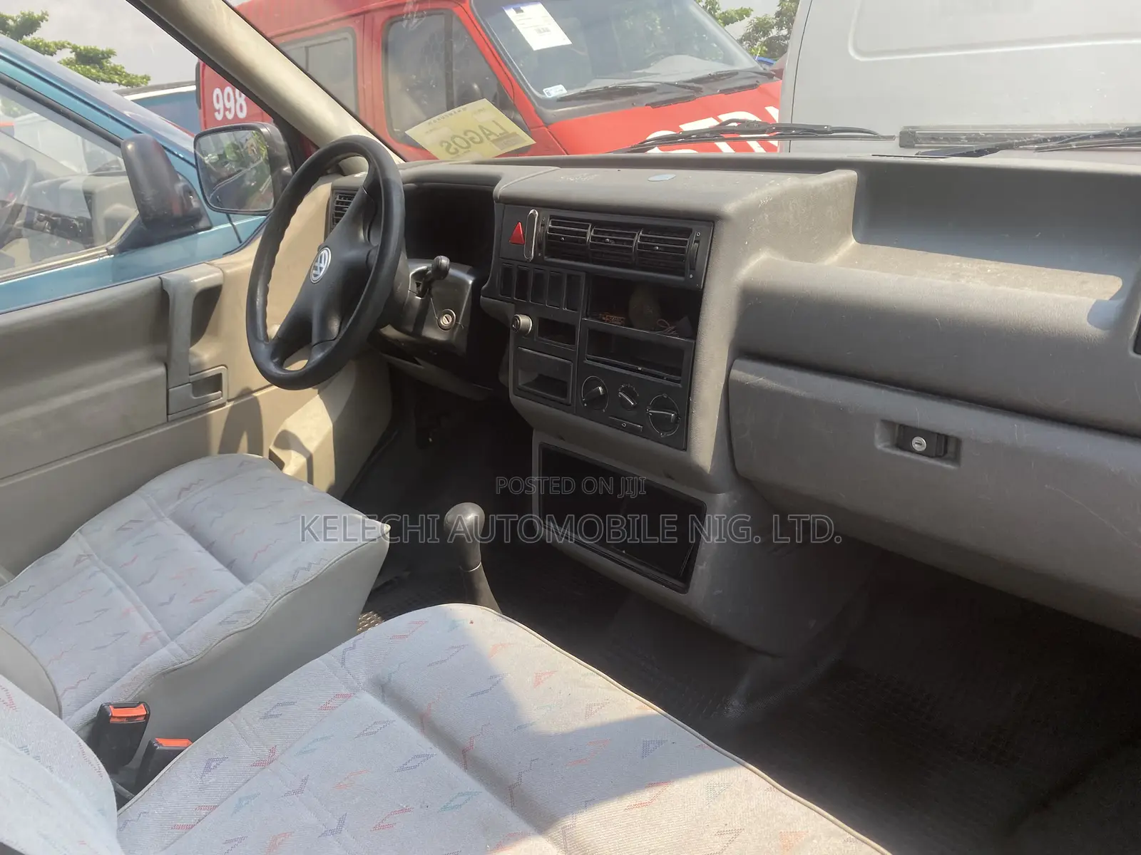 Volkswagen Transporter 2005 Red
