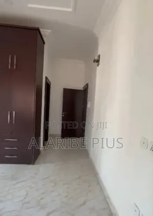 4bdrm Duplex in Full Detached, Lokogoma for rent