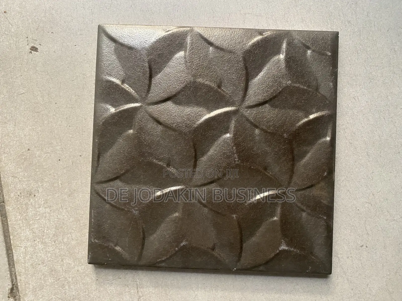 15x15 Spanish Wall Decor Tile