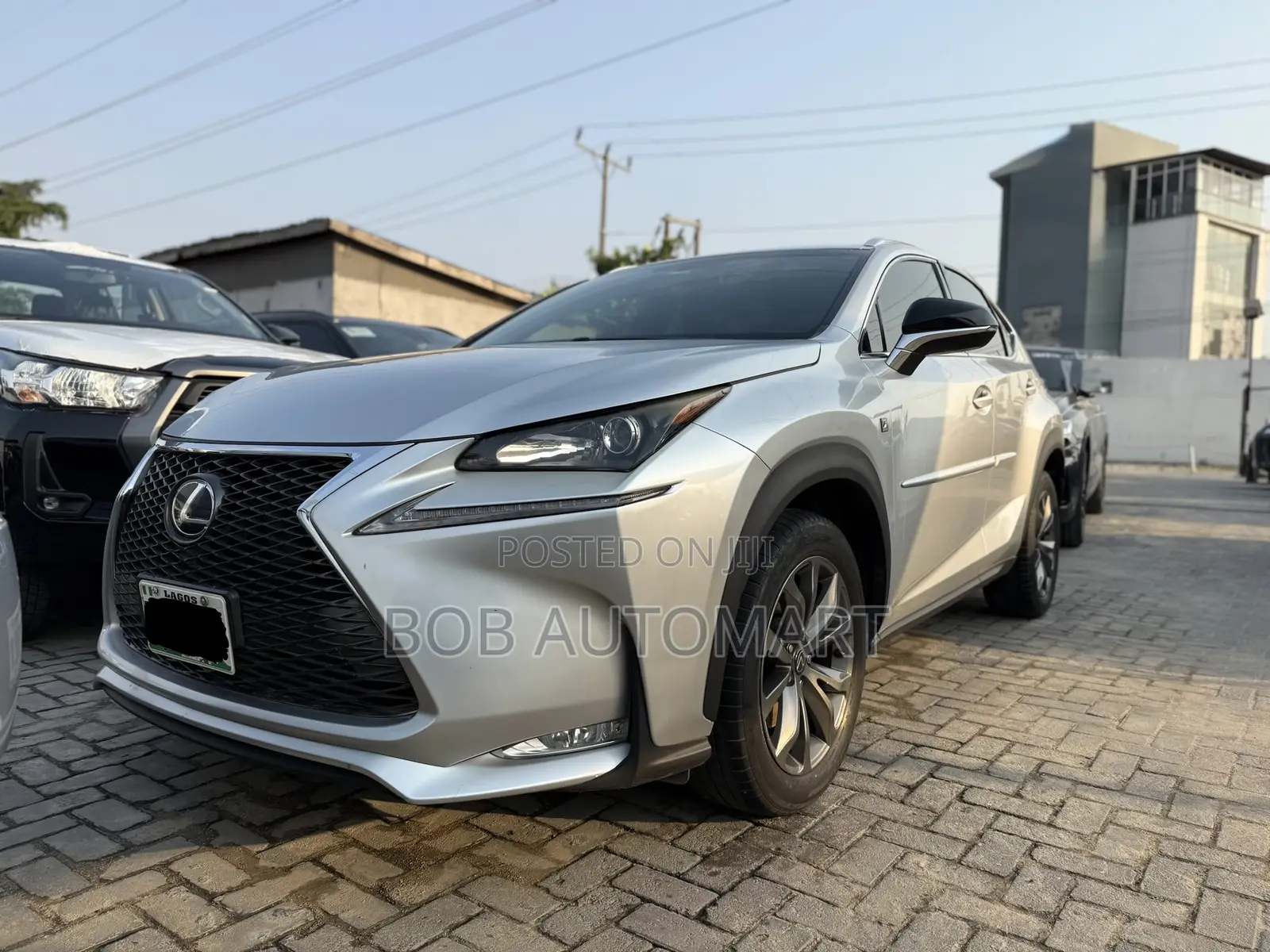 Lexus NX 2017 Silver