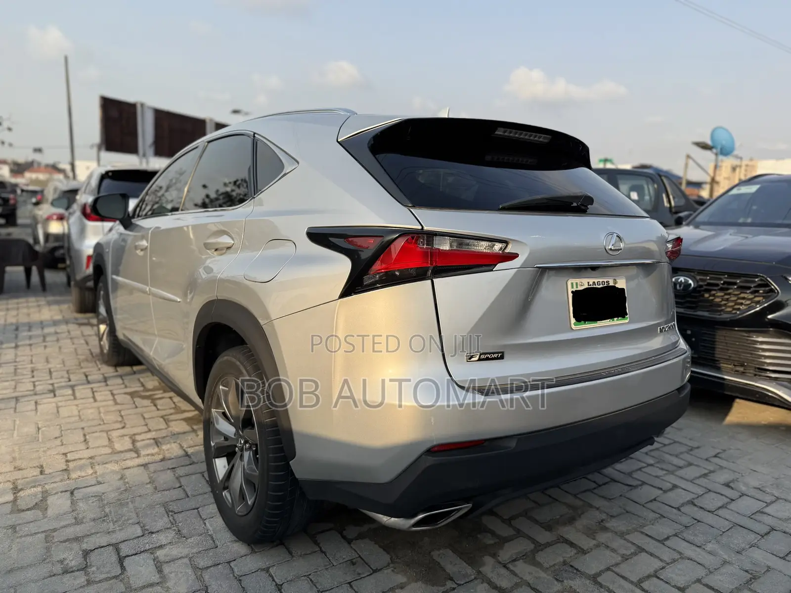 Lexus NX 2017 Silver