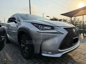 Lexus NX 2017 Silver