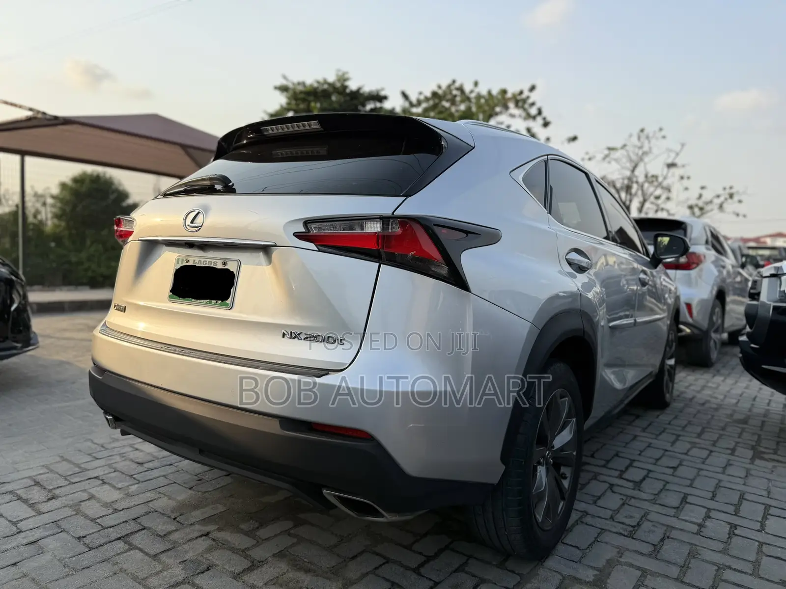Lexus NX 2017 Silver