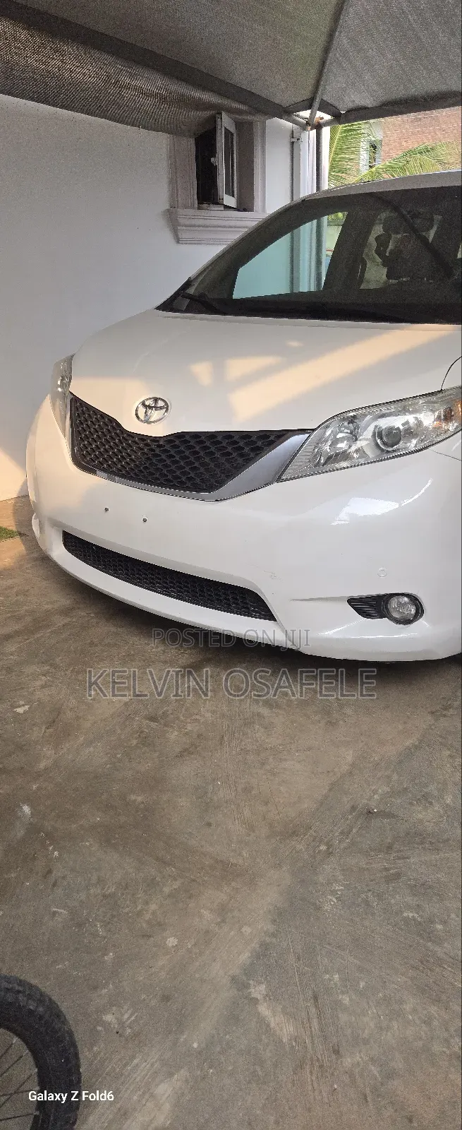 Toyota Sienna 2012 White