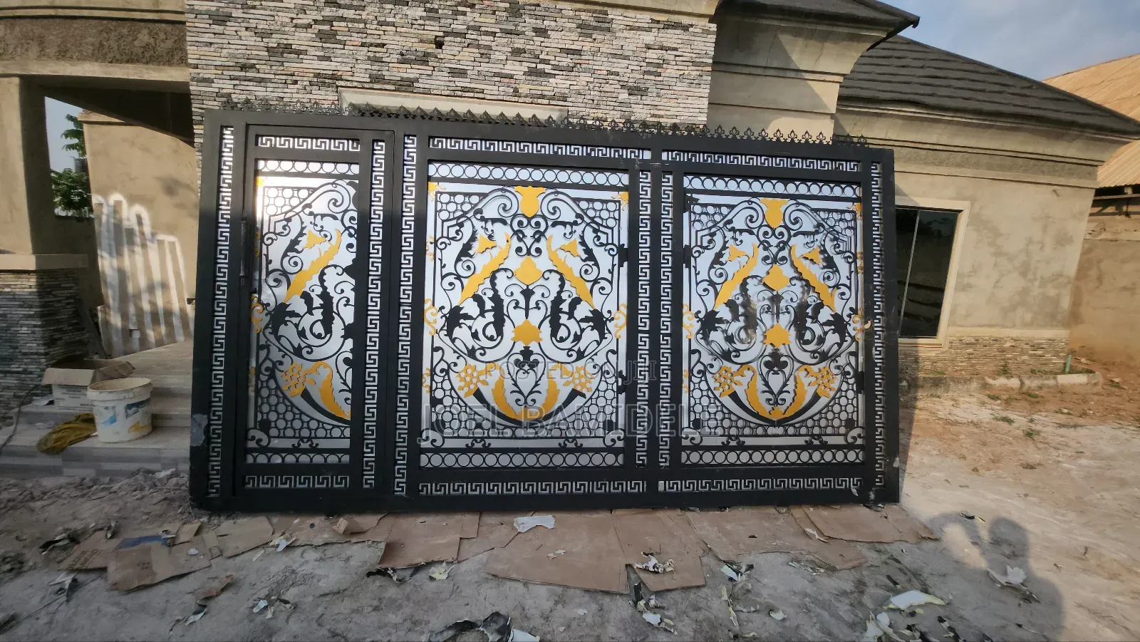 The Special Royal Laser Cut Gate