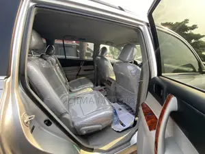 Toyota Highlander Limited 2010 Silver
