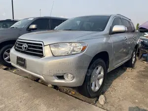 Toyota Highlander Limited 2010 Silver