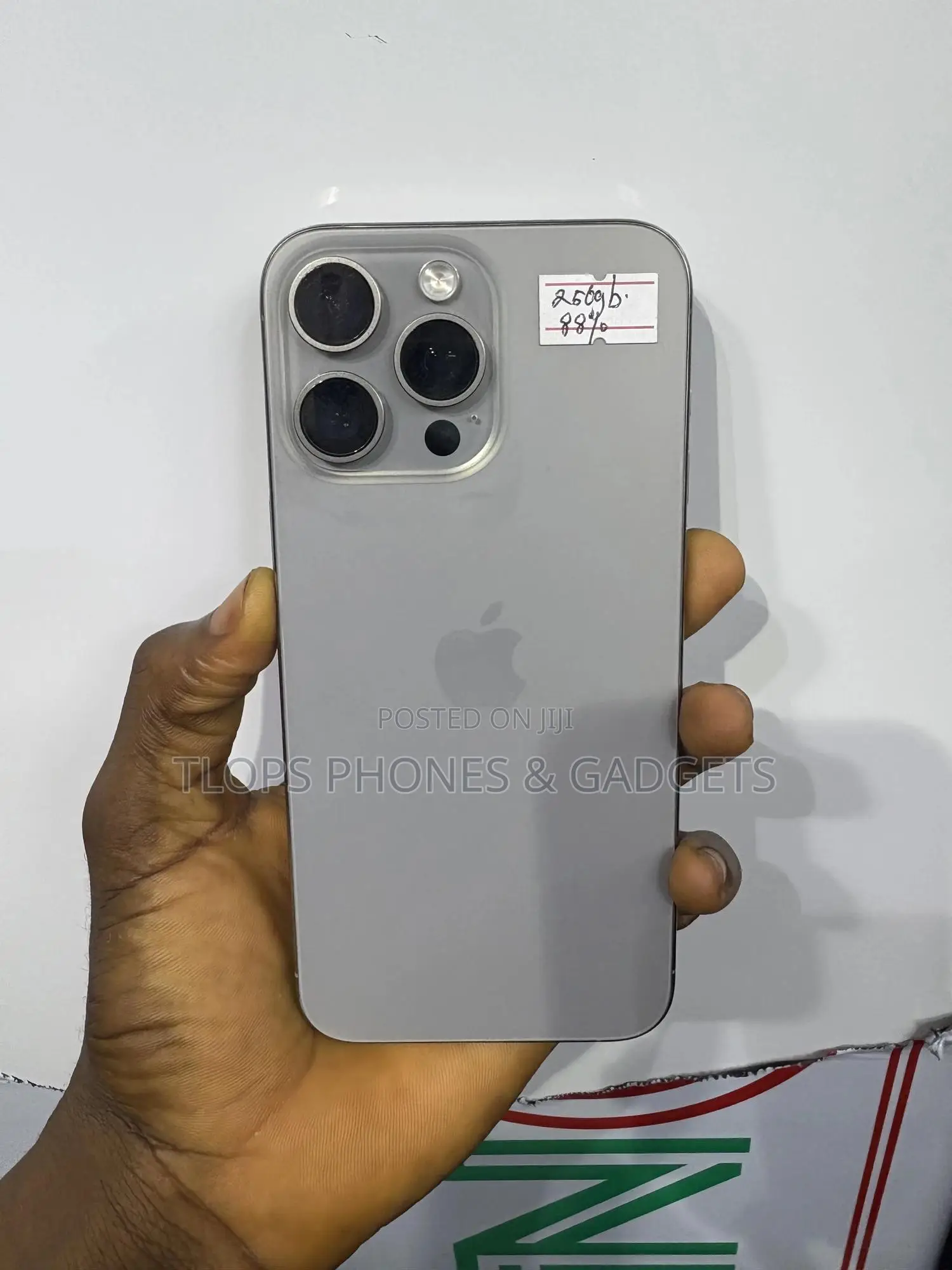 Apple iPhone 15 Pro Max 256 GB