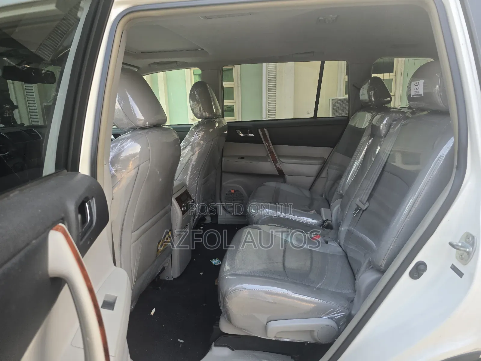 Toyota Highlander Limited 2011 White