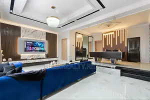 Spacious 1 Bedroom Apartment With Ps5, Snooker and a Balcony