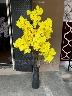 Artificial Flowers and Pot Set