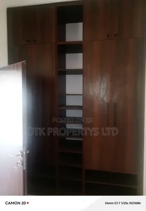 4bdrm Duplex in Life Camp for rent