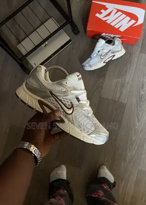 High Quality Nike Airmax Luxury Unisex Sneakers