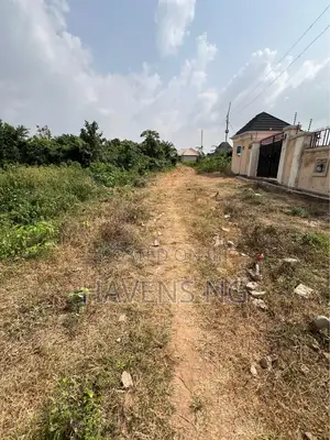 One Plot of Land Available for Sale Ologueru