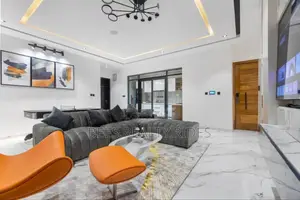 Stress Free 2 Bedroom Apartment With Snooker, Pool, Table Tennis Gym