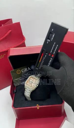 VVS Moissanite Diamond Cartier Wristwatch