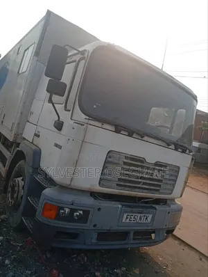 Man Box Truck Man Volk