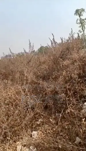 Dakibiyu Plot 1051 Sqm.