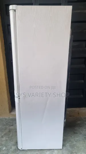 Indesit 228l Double Door Refrigerator
