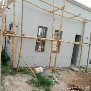 Professional Screeding Service
