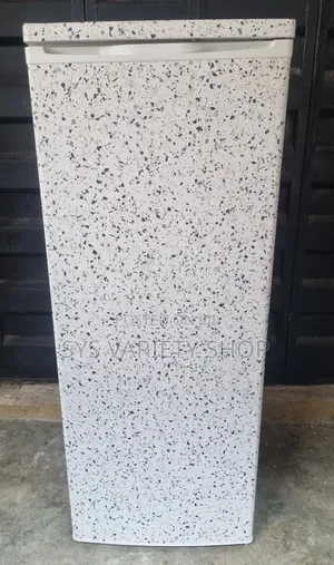 Hanseatic Single Door Fridge 
246l