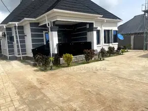 3bdrm Bungalow in Akure for sale