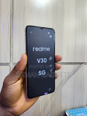 Realme V30 128 GB