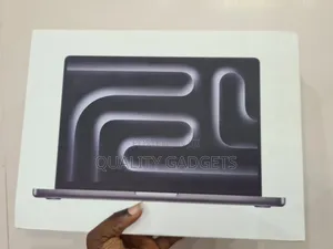 New Laptop Apple MacBook Pro 2024 M3 24GB Apple M4 Pro SSD 512GB