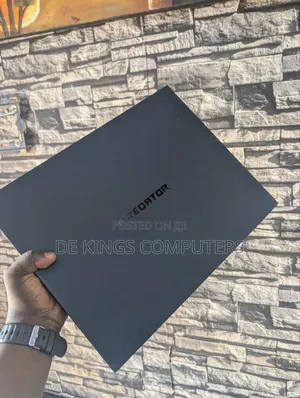 New Laptop Acer Predator Helios 16 24GB Intel Core i9 SSD 1T