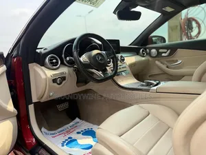 Mercedes-Benz C300 Base Coupe RWD (2.0L 4cyl 7A) 2017 Red