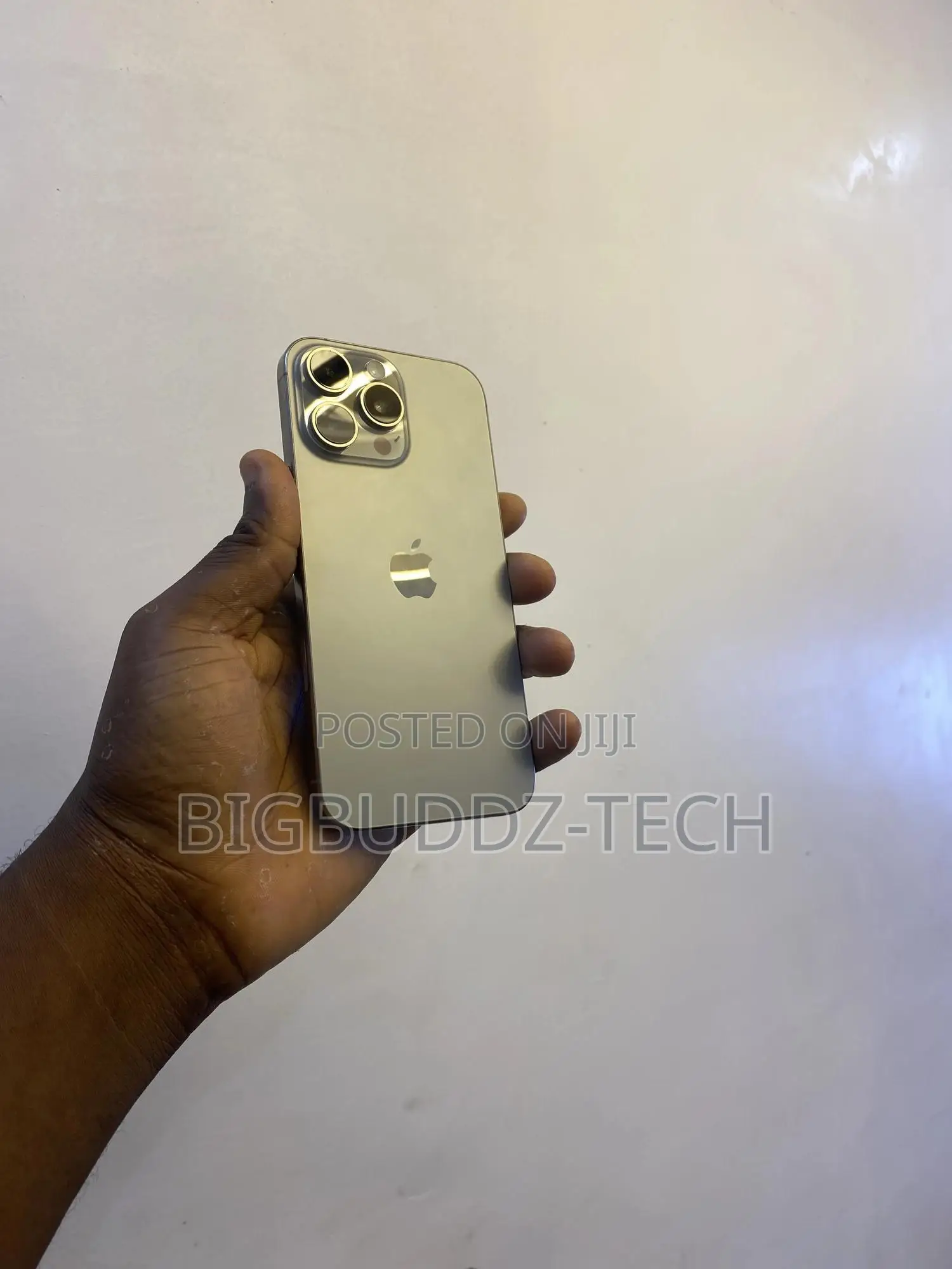 Apple iPhone 16 Pro Max 256 GB Silver