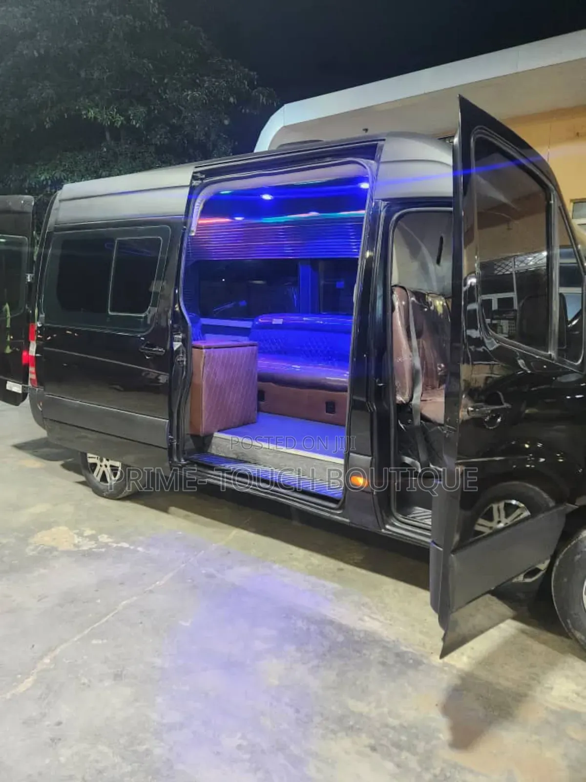 Mercedes-Benz Sprinter 2013 Black