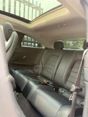 Mercedes-Benz C300 Base Coupe RWD (2.0L 4cyl 7A) 2017 Gray