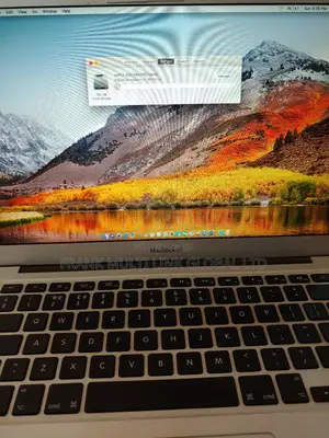 Laptop Apple MacBook Air 2011 4GB Intel Core I7 SSD 256GB