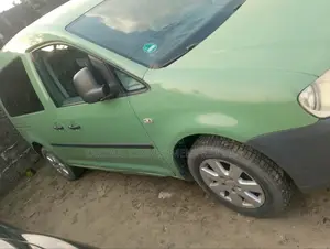 Volkswagen Caddy 1.9 D 2004 Green