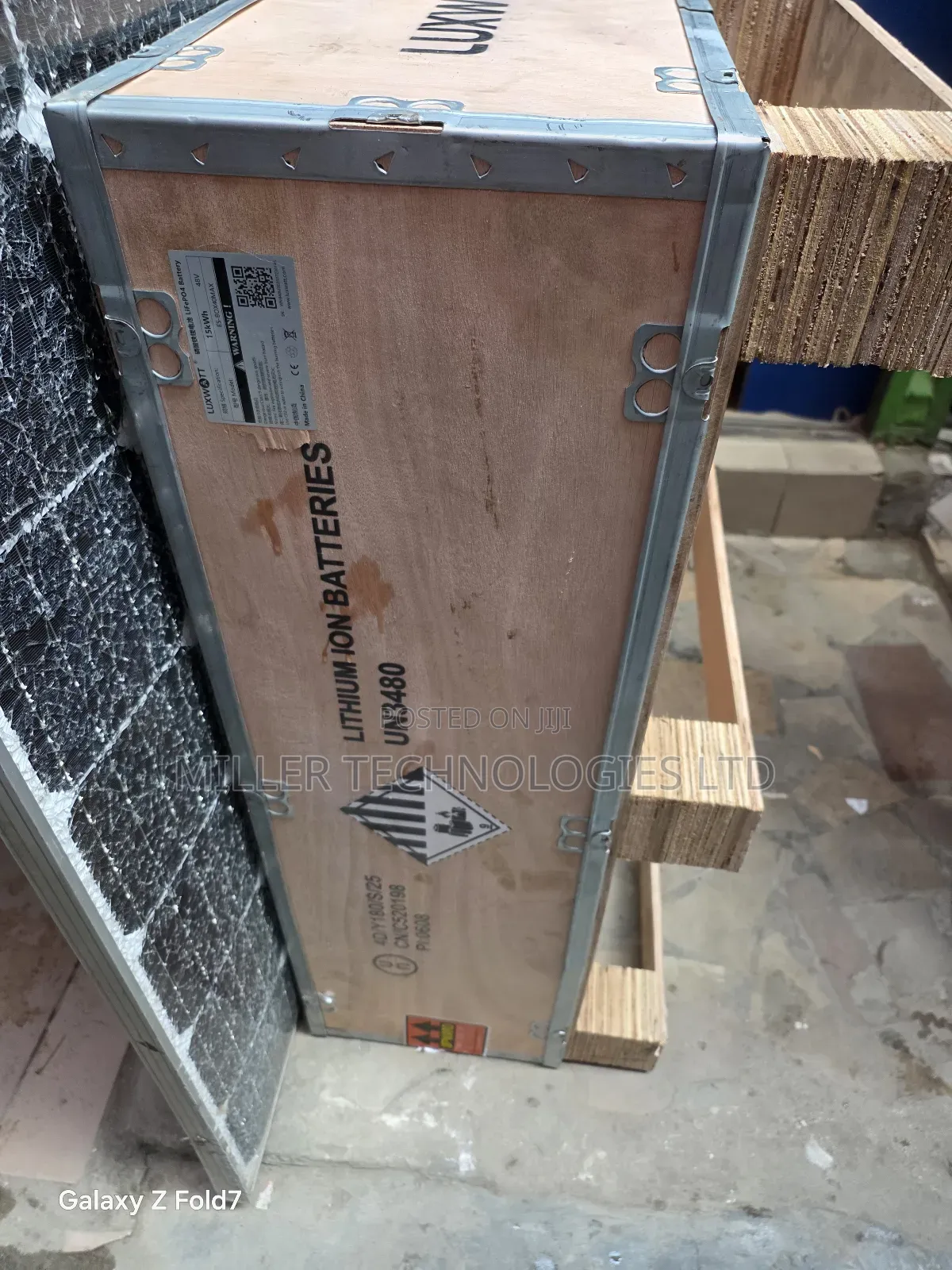 Luxwatts Lithium Battery 15kwh 48v