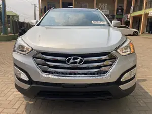 Hyundai Santa Fe 2014 Silver