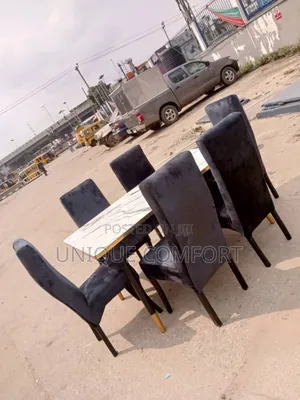 Brand New Top Quality 6 Seaters Faux Marble Dinning Set