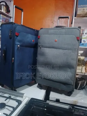 Travelling Bag / Luggage