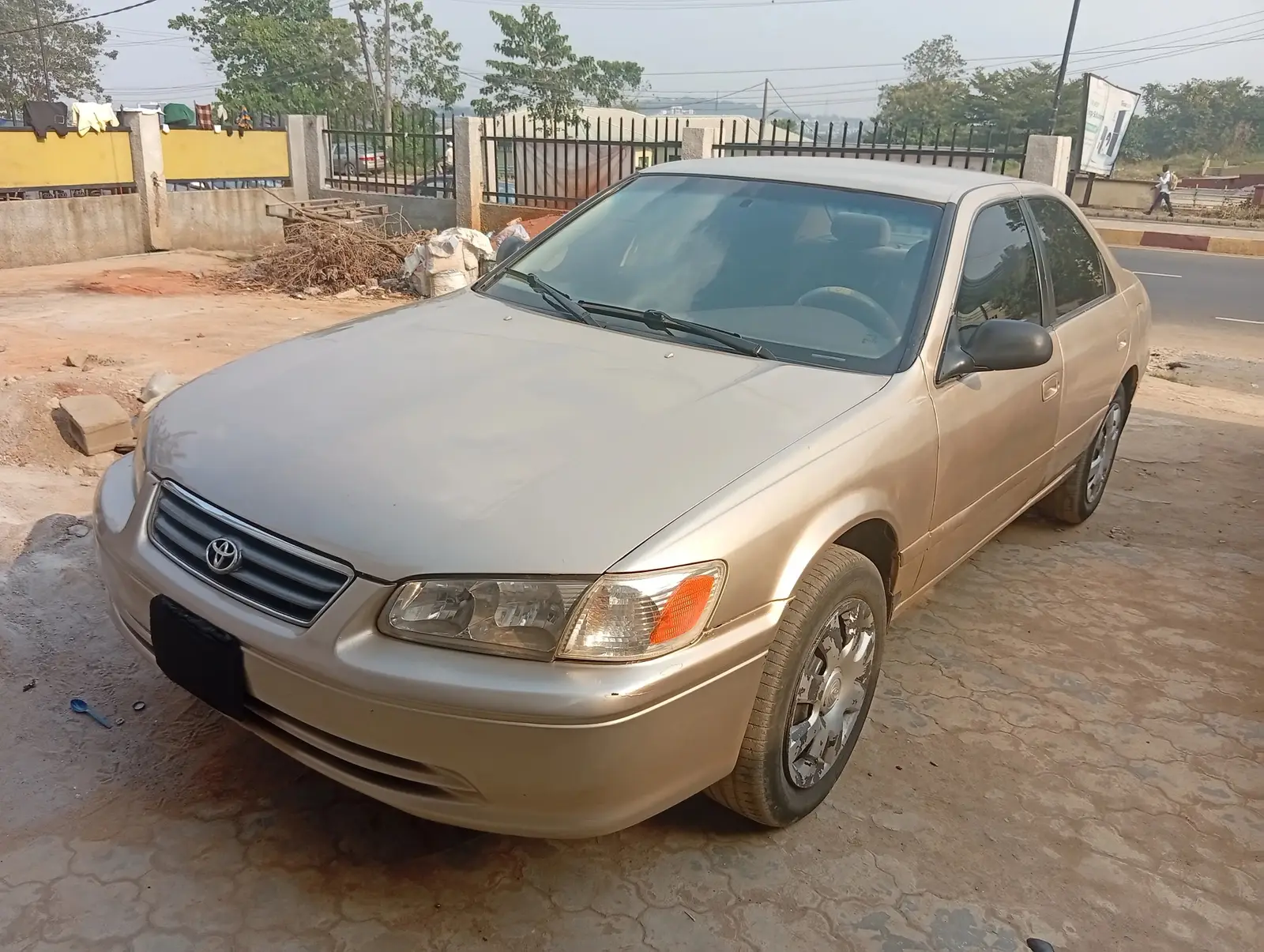 2000 Toyota Camry