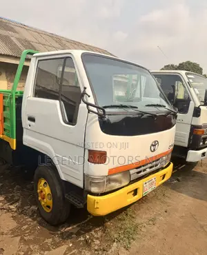 Toyota Dyna 250 Long Frame 3rz Engine Outside Spring