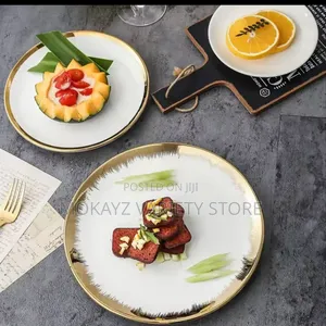 16pc High Qual Gold/White European Luxury Ceramic Stoneware Dinner Set