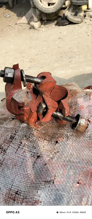 Scaffolding Clip