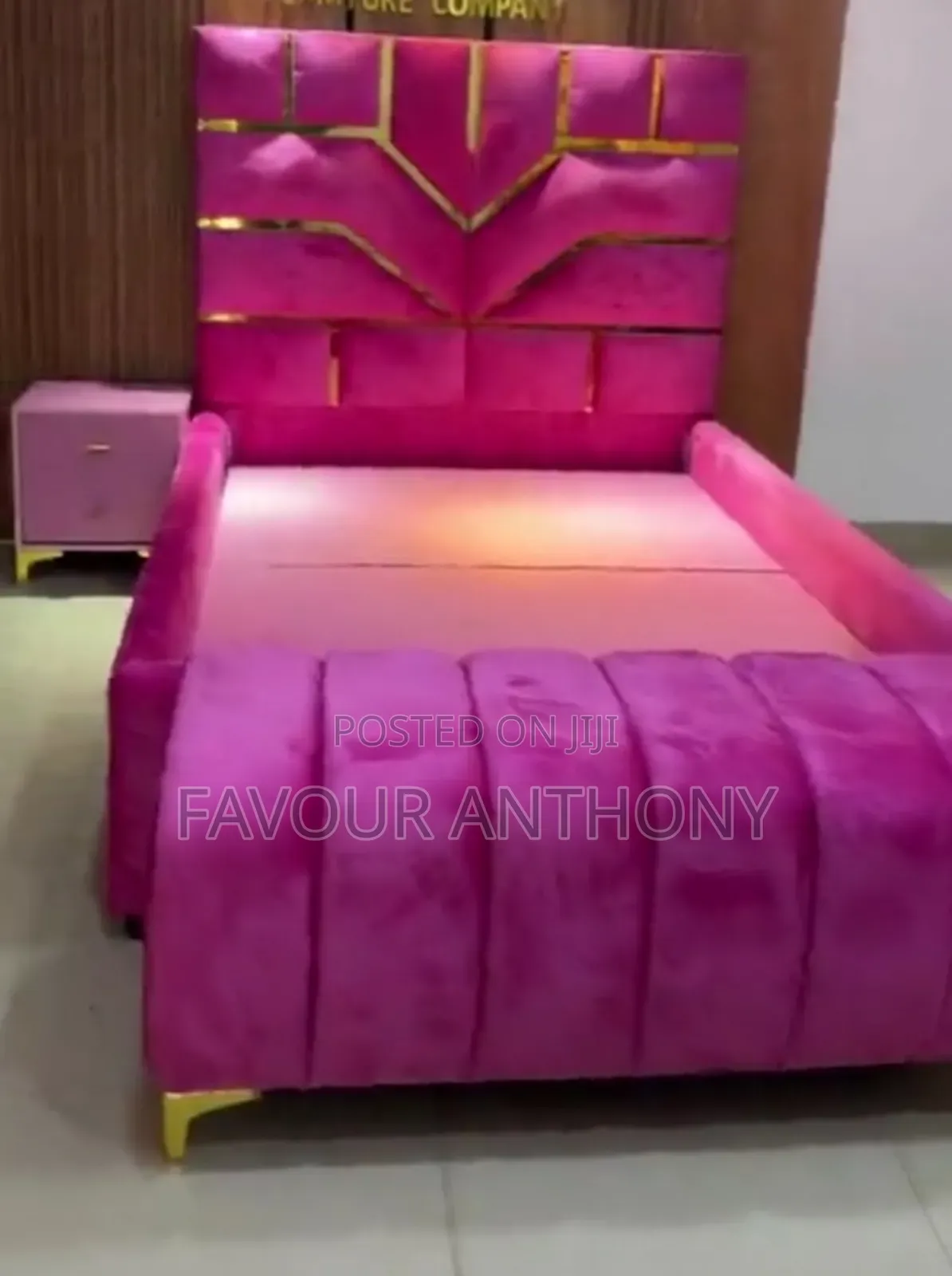 4.5 by 6 Padded Bedframe With Side Drawer With Ottoman