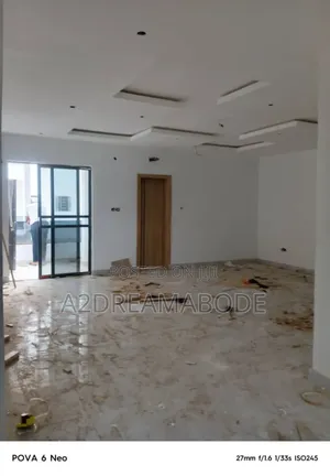 3bdrm Apartment in Mende for rent