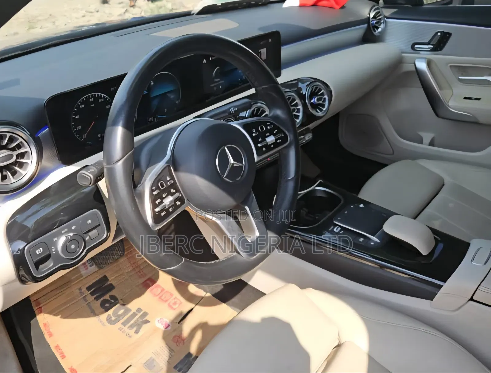 Mercedes-Benz 220 2021 Blue