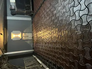 Interlock Laying/ Polishing